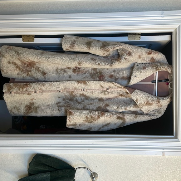 Lululemon Knee length winter coat - NEVER WORN - Picture 1 of 9